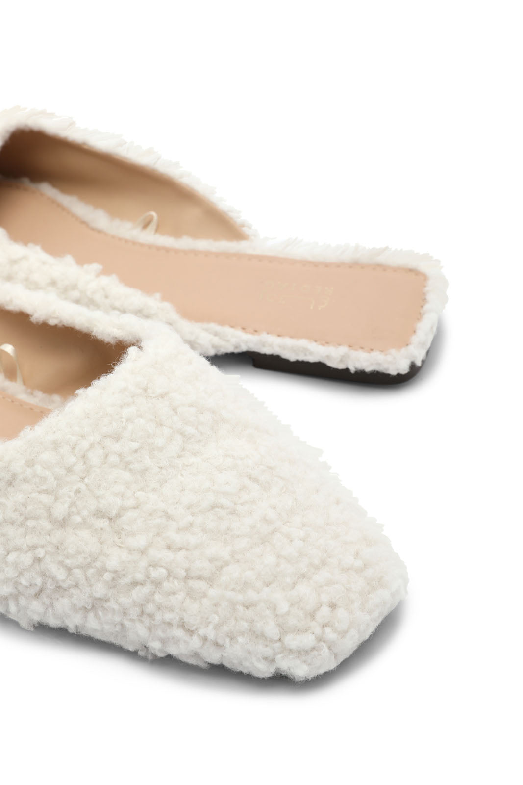 Redtag-Ivory-Sherpa-Mule-Category:Shoes,-Colour:Ivory,-Deals:New-In,-Dept:Ladieswear,-Filter:Women's-Footwear,-New-In-Women-FOO,-Non-Sale,-Section:Women,-W22B,-Women-Shoes-Women's-