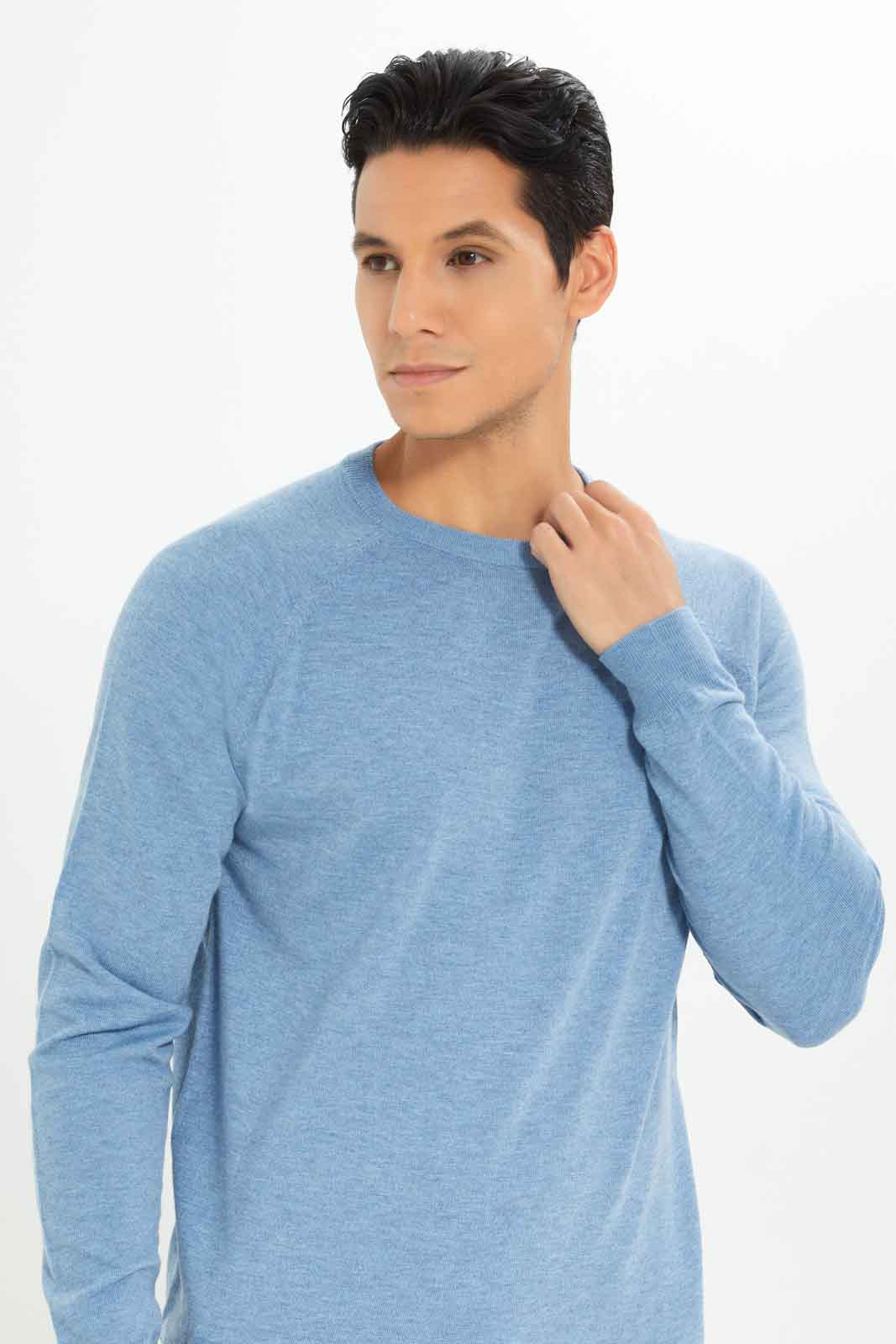 Redtag-Men-Blue-Crew-Neck-Sweater-Category:Cardigans,-Colour:Blue,-Deals:New-In,-Dept:Menswear,-Filter:Men's-Clothing,-Men-Cardigans,-New-In-Men-APL,-Non-Sale,-S23A,-Section:Men,-TBL-Men's-