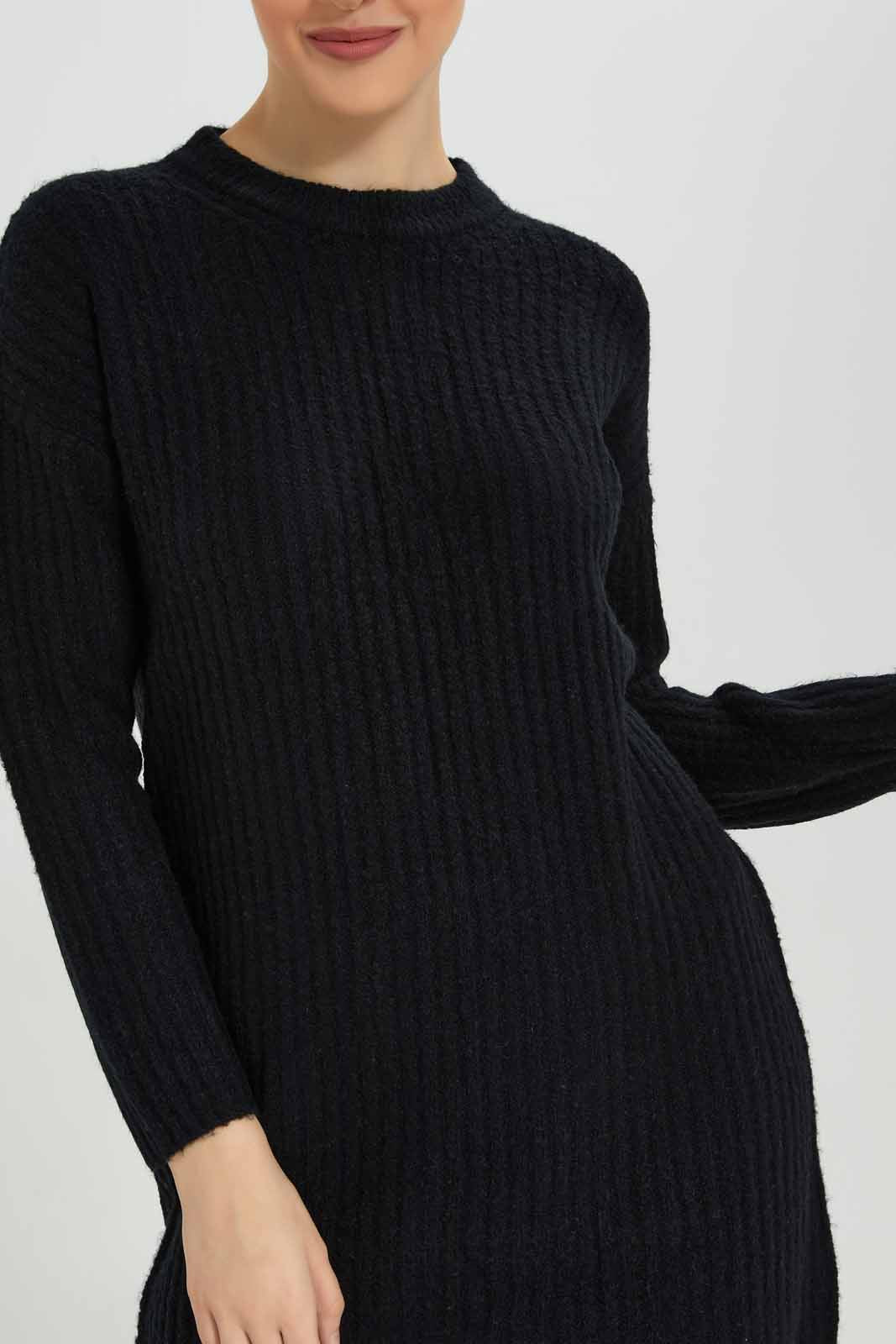 Redtag-Women-Crew-Neck-Boxy-Long-Length-Pullover-Category:Pullovers,-Colour:Assorted,-Deals:New-In,-Dept:Ladieswear,-Filter:Women's-Clothing,-New-In-Women-APL,-Non-Sale,-Section:Women,-W22B,-Women-Pullovers-Women's-