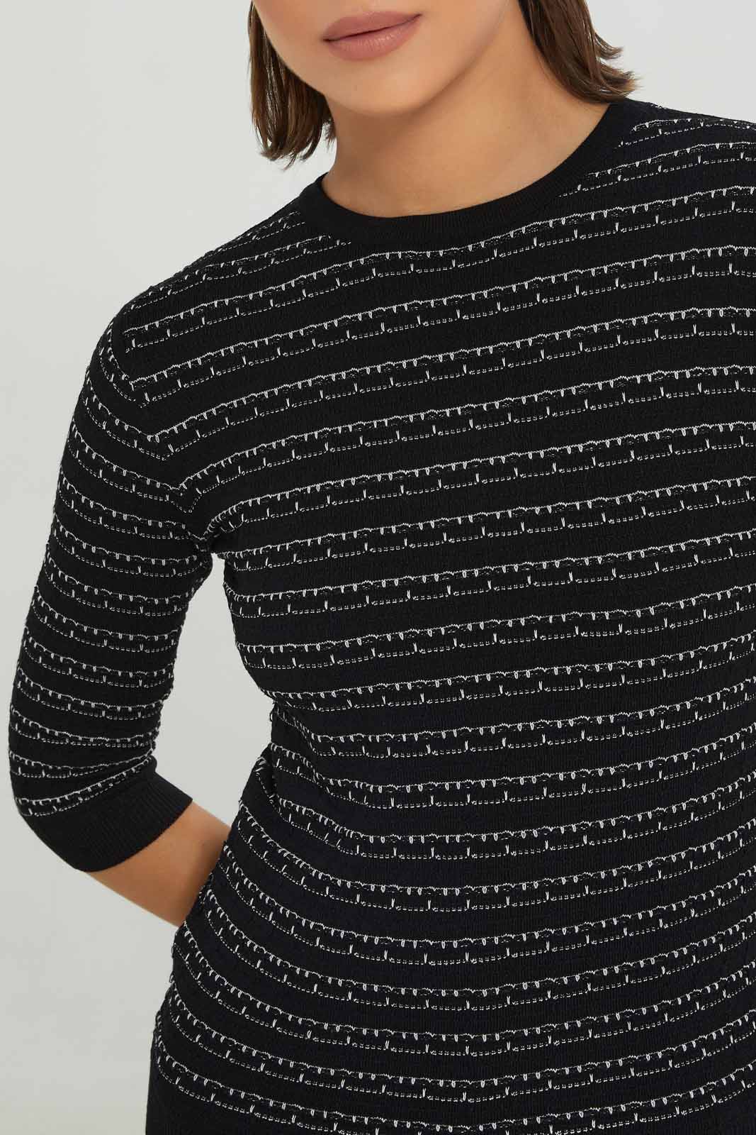 Redtag-Women-Black-Printed-Top-Category:Tops,-Colour:Black,-Deals:New-In,-Dept:Ladieswear,-Filter:Women's-Clothing,-LDC,-LDC-Tops,-New-In-LDC-APL,-Non-Sale,-S23A,-Section:Women-Women's-