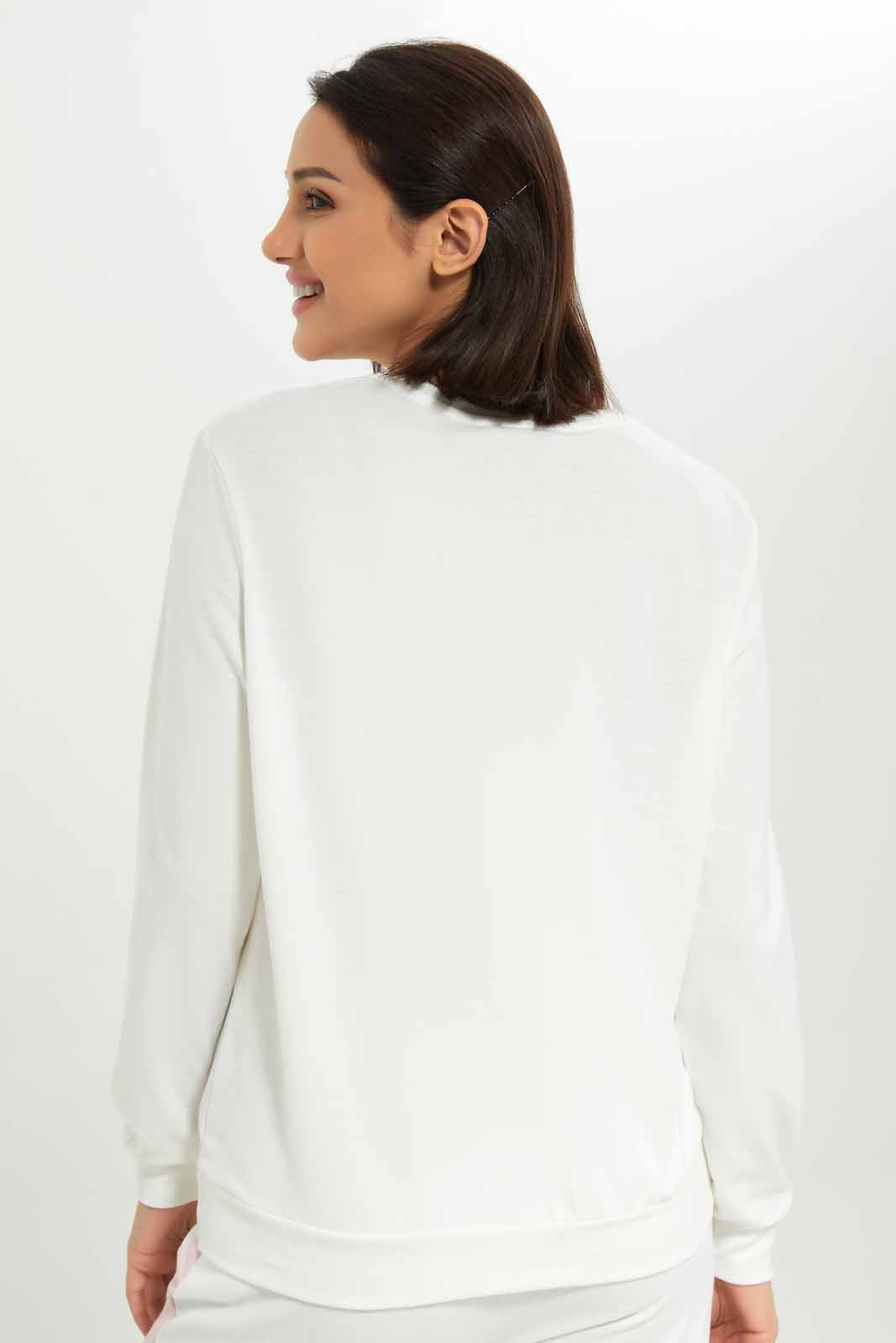 Redtag-Women-White-Oversized-Placement-Print-Sweatshirt-Category:Sweatshirts,-Colour:White,-Deals:New-In,-Dept:Ladieswear,-Filter:Women's-Clothing,-New-In-Women-APL,-Non-Sale,-S23A,-Section:Women,-Women-Sweatshirts-Women's-