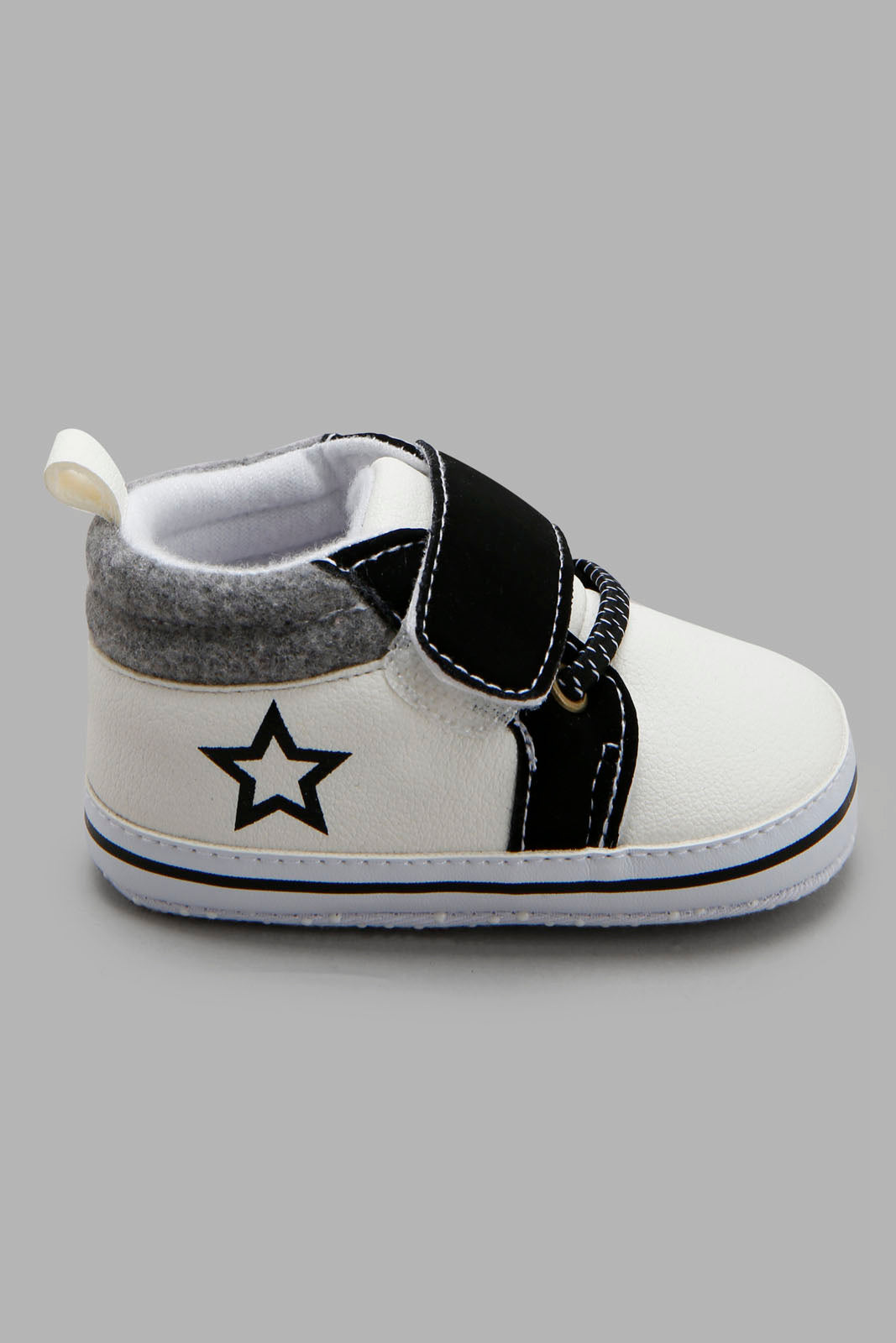 Redtag-White-Pram-Shoe-Category:Shoes,-Colour:White,-Deals:New-In,-Filter:Baby-Footwear-(0-to-18-Mths),-NBF-Shoes,-New-In-NBF-FOO,-Non-Sale,-Section:Boys-(0-to-14Yrs),-W22B-Baby-0 to 18 Months
