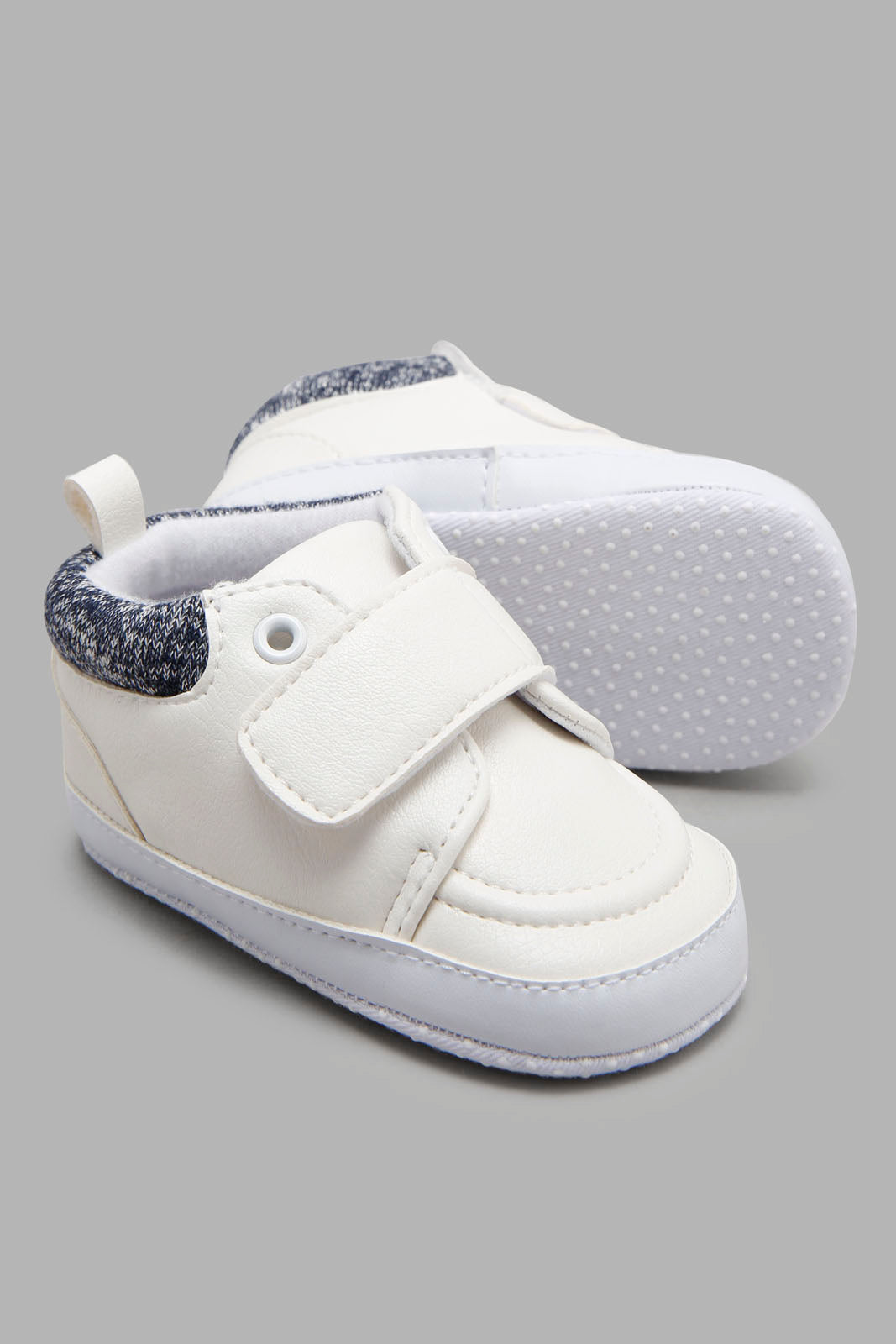Redtag-White-Pram-Shoe-Category:Shoes,-Colour:White,-Deals:New-In,-Filter:Baby-Footwear-(0-to-18-Mths),-NBF-Shoes,-New-In-NBF-FOO,-Non-Sale,-Section:Boys-(0-to-14Yrs),-W22B-Baby-0 to 18 Months