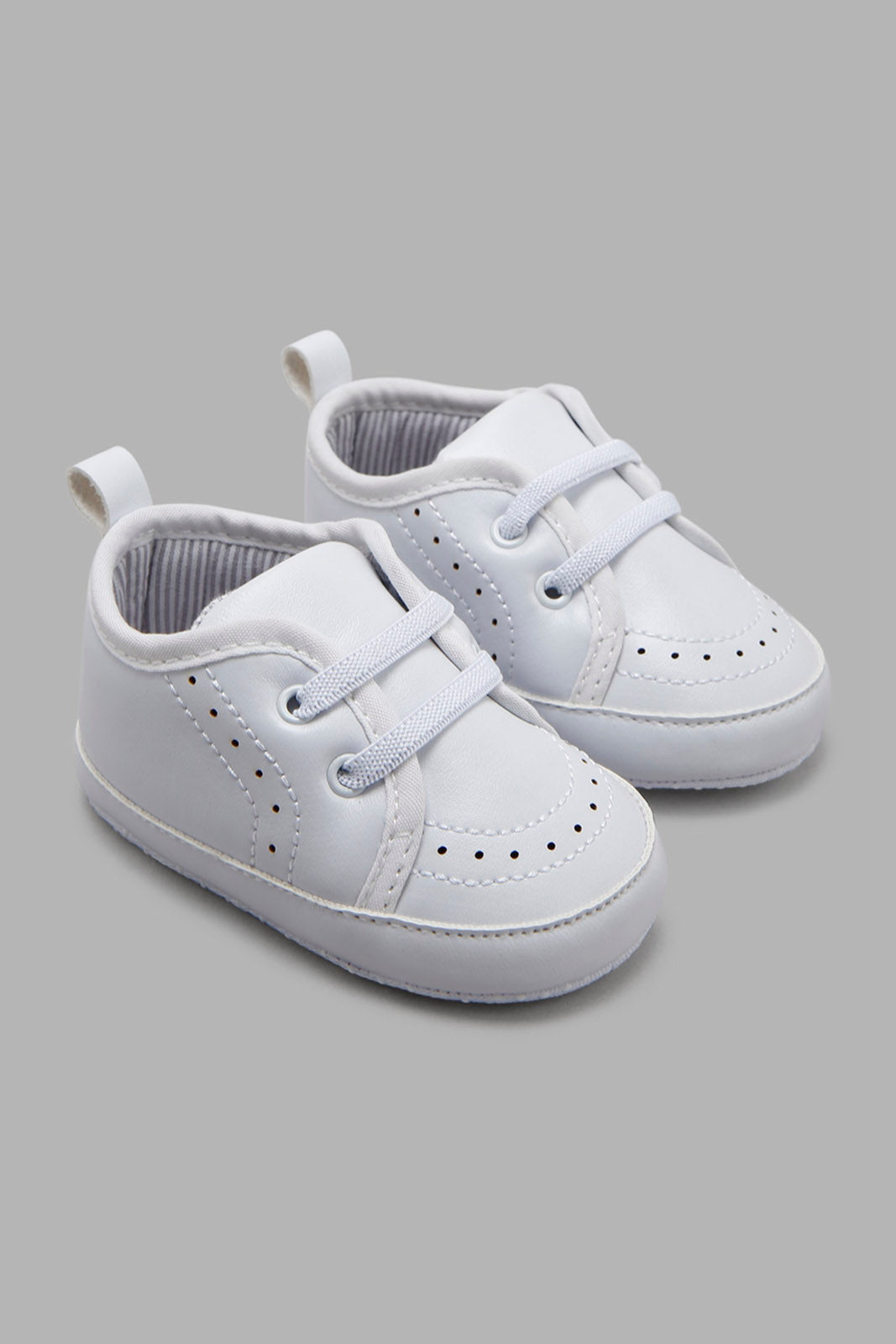 Redtag-White-Pram-Shoe-Category:Shoes,-Colour:White,-Deals:New-In,-Filter:Baby-Footwear-(0-to-18-Mths),-NBF-Shoes,-New-In-NBF-FOO,-Non-Sale,-Section:Boys-(0-to-14Yrs),-W22A-Baby-0 to 18 Months