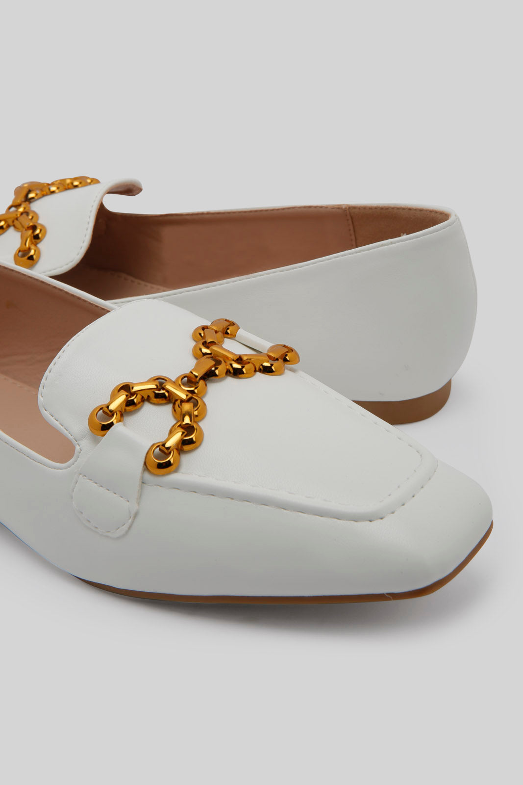 Redtag-White-Loafer-With-Trim-Category:Shoes,-Colour:White,-Deals:New-In,-Filter:Women's-Footwear,-New-In-Women-FOO,-Non-Sale,-Section:Women,-W22B,-Women-Shoes-Women's-