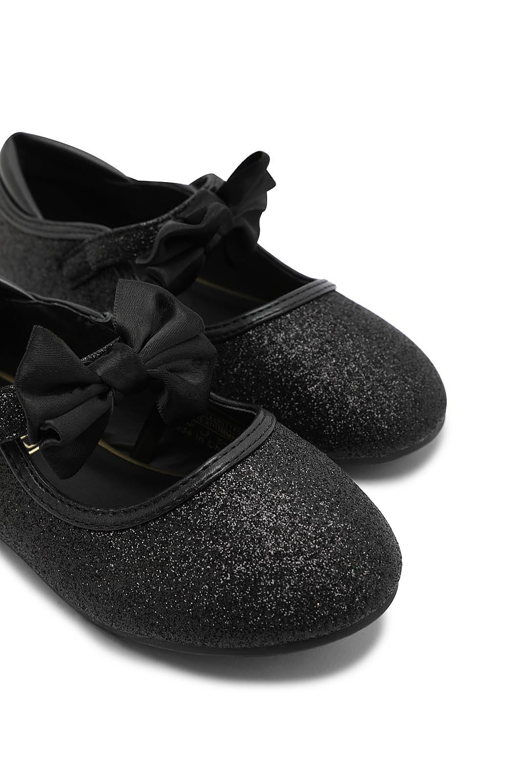 Redtag-Black-Bow-Ballerina-Category:Shoes,-Colour:Black,-Deals:New-In,-Dept:Girls,-Filter:Girls-Footwear-(3-to-5-Yrs),-GIR-Shoes,-New-In-GIR-FOO,-Non-Sale,-S23A,-Section:Girls-(0-to-14Yrs)-Girls-3 to 5 Years