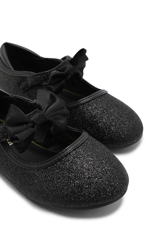 Redtag-Black-Bow-Ballerina-Category:Shoes,-Colour:Black,-Deals:New-In,-Dept:Girls,-Filter:Girls-Footwear-(3-to-5-Yrs),-GIR-Shoes,-New-In-GIR-FOO,-Non-Sale,-S23A,-Section:Girls-(0-to-14Yrs)-Girls-3 to 5 Years