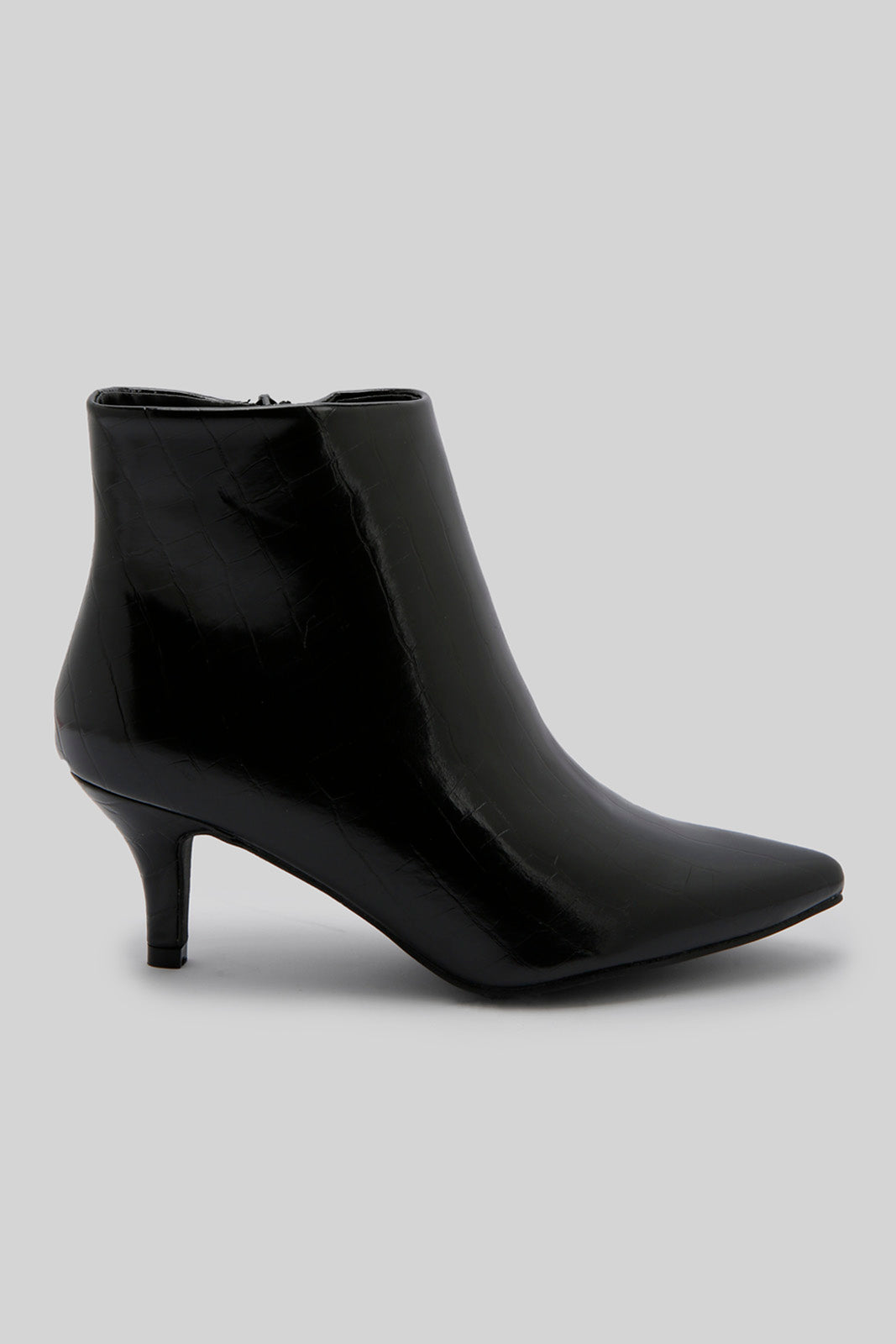 Redtag-Black-Pointy-Ankle-Boot-Category:Boots,-Colour:Black,-Deals:New-In,-Filter:Women's-Footwear,-New-In-Women-FOO,-Non-Sale,-Section:Women,-W22B,-Women-Boots-Women's-