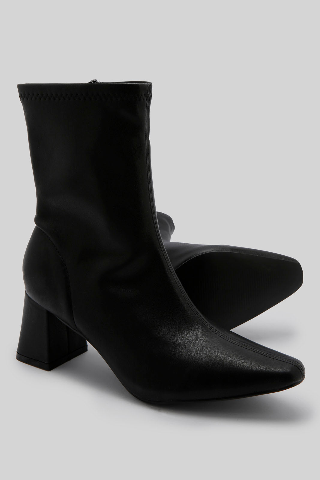 Redtag-Black-Block-Heel-Stretch-Boot-Category:Boots,-Colour:Black,-Deals:New-In,-Filter:Women's-Footwear,-New-In-Women-FOO,-Non-Sale,-Section:Women,-W22B,-Women-Boots-Women's-