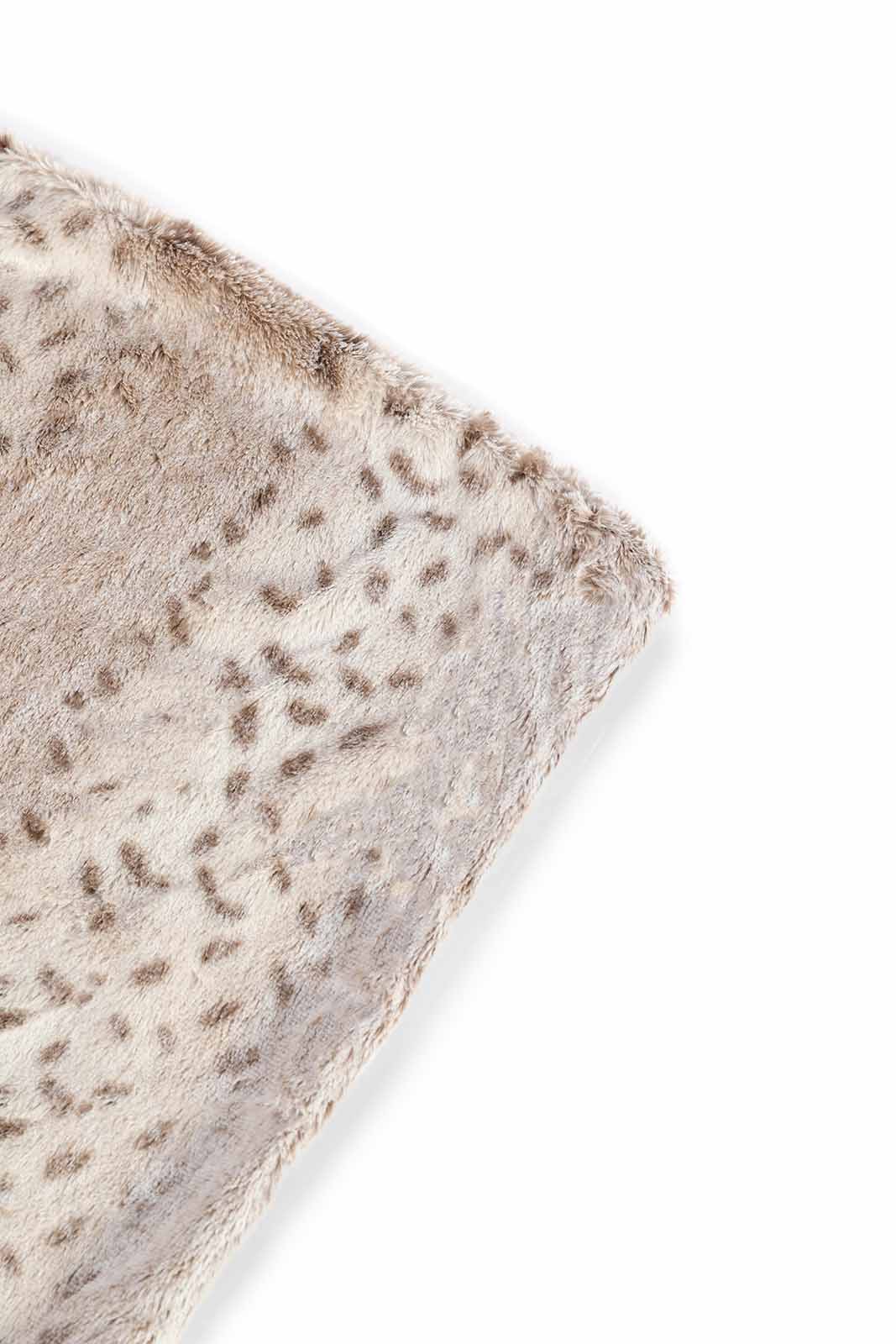 Redtag-Beige-3-Pc-Animal-Print-Fur-Comforter-Set-(King-Size)-Category:Comforters,-Colour:Beige,-Deals:New-In,-Dept:Home,-Filter:Home-Bedroom,-HMW-BED-Comforters,-New-In-HMW-BED,-Non-Sale,-S23A,-Section:Homewares-Home-Bedroom-