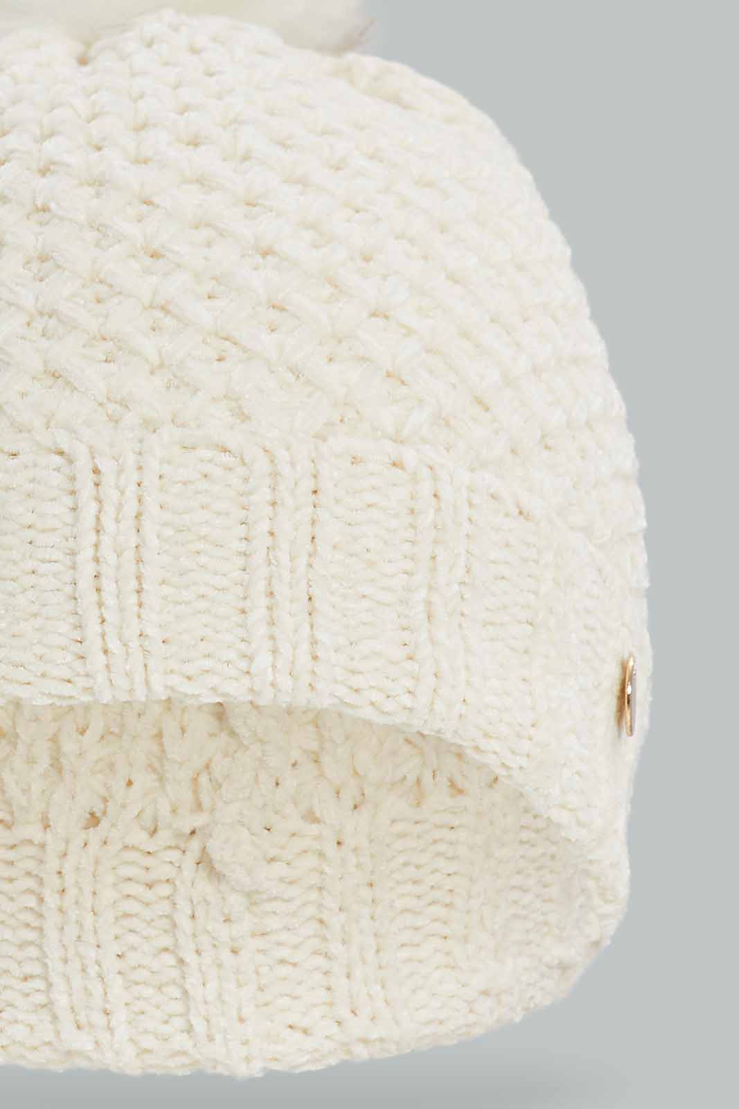 Redtag-White-&-Beige-Embellished-Set-Of-2-Knitted-Cap-Category:Knitted-Accessories,-Colour:Assorted,-Dept:Ladieswear,-Filter:Women's-Accessories,-New-In,-New-In-Women-ACC,-Non-Sale,-Section:Women,-W22A,-Women-Knitted-Accessories-Women-