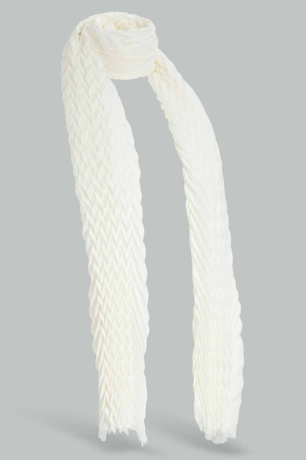 Redtag-White-Ocolor-Embellished-Knitted-Scarfs-Category:Scarves,-Colour:White,-Filter:Women's-Accessories,-New-In,-New-In-Women-ACC,-Non-Sale,-Section:Women,-W22A,-Women-Scarves-Women-