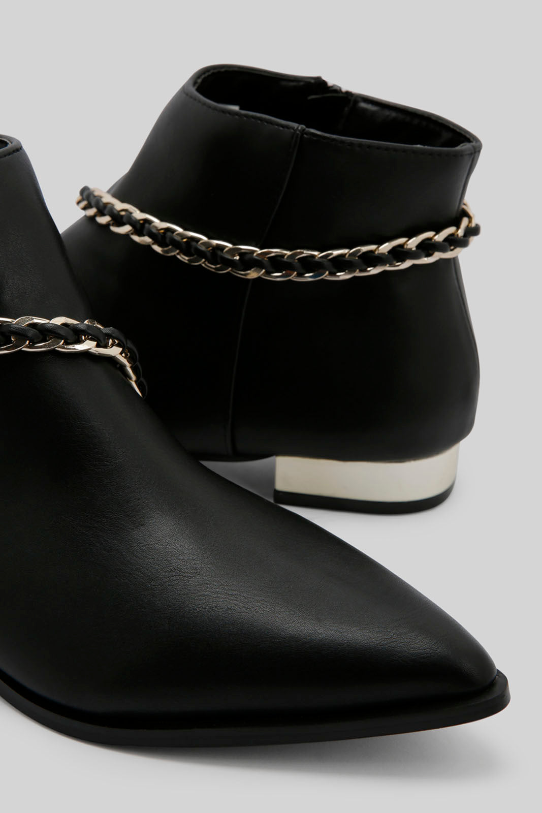 Redtag-Black-Ankle-Boot-With-Chain-Trim-Category:Boots,-Colour:Black,-Deals:New-In,-Filter:Women's-Footwear,-New-In-Women-FOO,-Non-Sale,-Section:Women,-W22B,-Women-Boots-Women's-