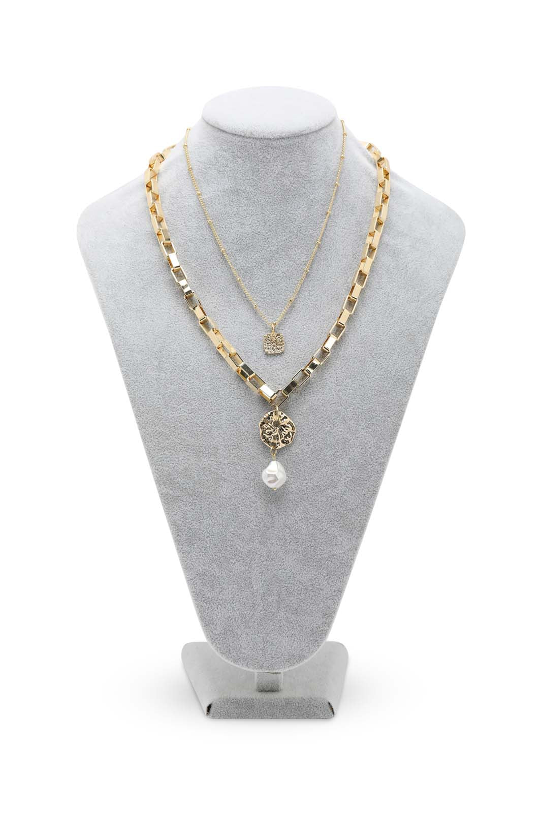 Redtag-Necklace-Category:Jewellery,-Colour:Assorted,-Dept:Ladieswear,-Filter:Women's-Accessories,-LEC-Jewellery,-New-In,-New-In-Women-ACC,-Non-Sale,-Section:Women,-W22B-Women-