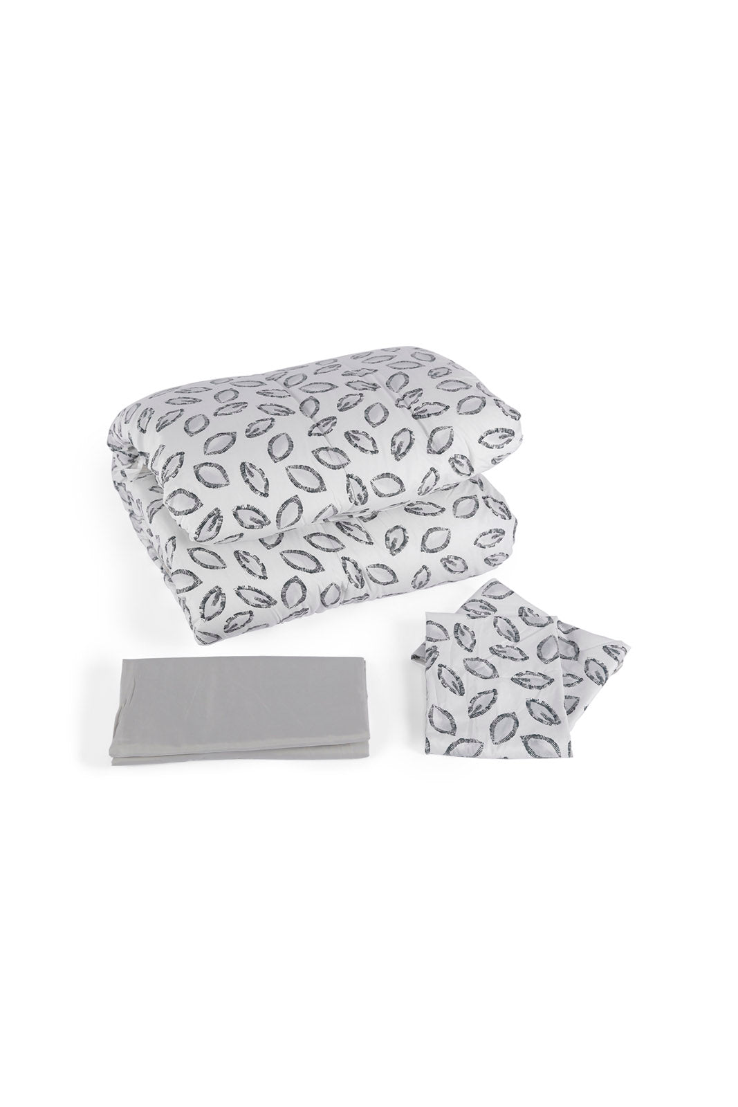 Redtag-Grey-3Pc-Contemporart-Comforter-Set-(Double-Size)-365,-Category:Comforters,-Colour:Grey,-Deals:New-In,-Dept:Home,-Filter:Home-Bedroom,-HMW-BED-Comforters,-New-In-HMW-BED,-Non-Sale,-Section:Homewares-Home-Bedroom-