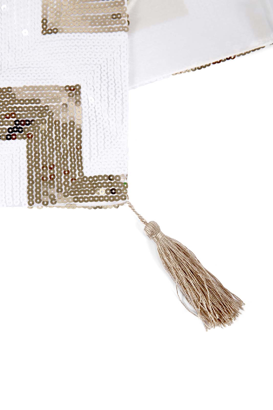 Redtag-Gold-Sequence-Pattern-Table-Runner-Category:Table-Linen,-Colour:Gold,-Deals:New-In,-Dept:Home,-Filter:Home-Dining,-HMW-DIN-Kitchen-Accessories,-New-In-HMW-DIN,-Non-Sale,-Section:Homewares,-W22B-Home-Dining-