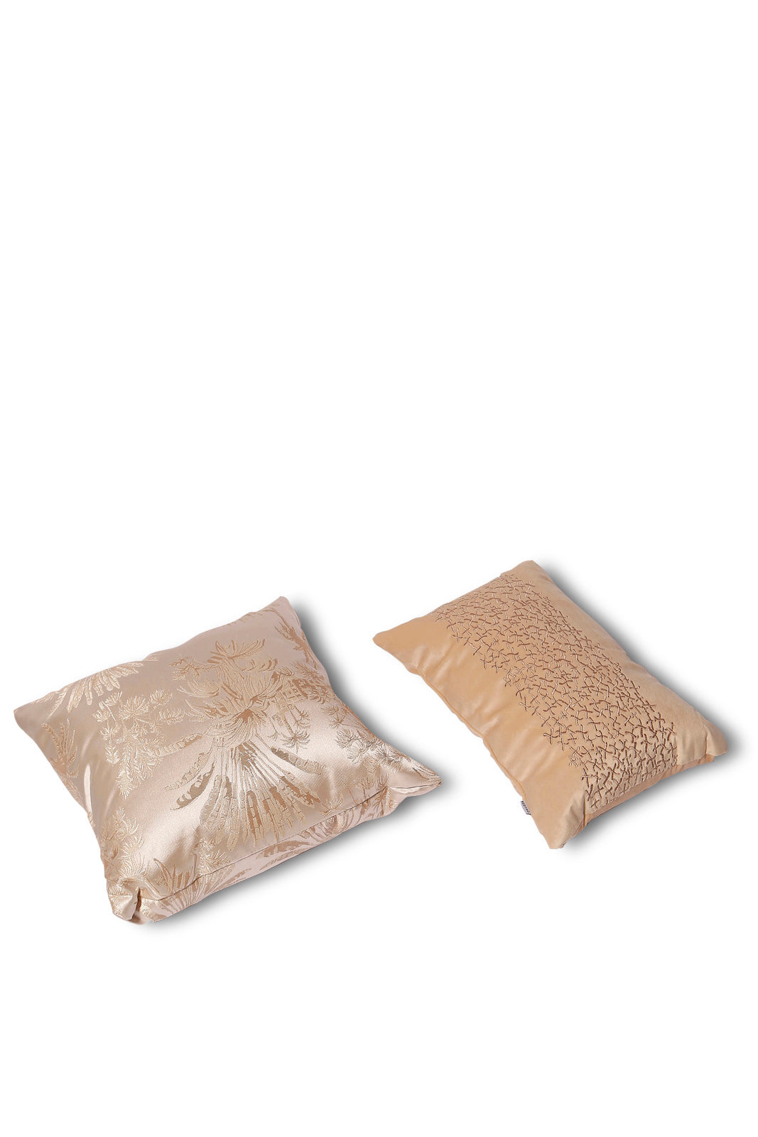 Redtag-Green-Palm-7-Piece-Comforter-Set-(King-Size)-Category:Comforters,-Colour:Green,-Deals:New-In,-Dept:Home,-Filter:Home-Bedroom,-HMW-BED-Comforters,-New-In-HMW-BED,-Non-Sale,-S23A,-Section:Homewares-Home-Bedroom-