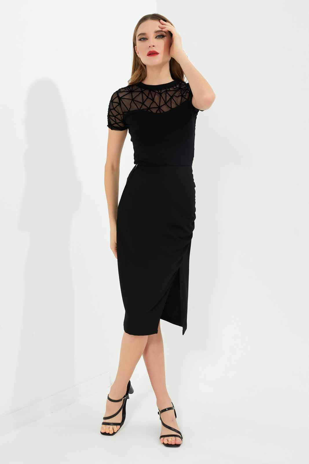 Redtag-Women-Black-Crewneck-Flock-Print-Top-Category:Tops,-Colour:Black,-Deals:New-In,-Dept:Ladieswear,-Filter:Women's-Clothing,-LEC,-LEC-Tops,-New-In-LEC-APL,-Non-Sale,-S23A,-Section:Women-Women's-