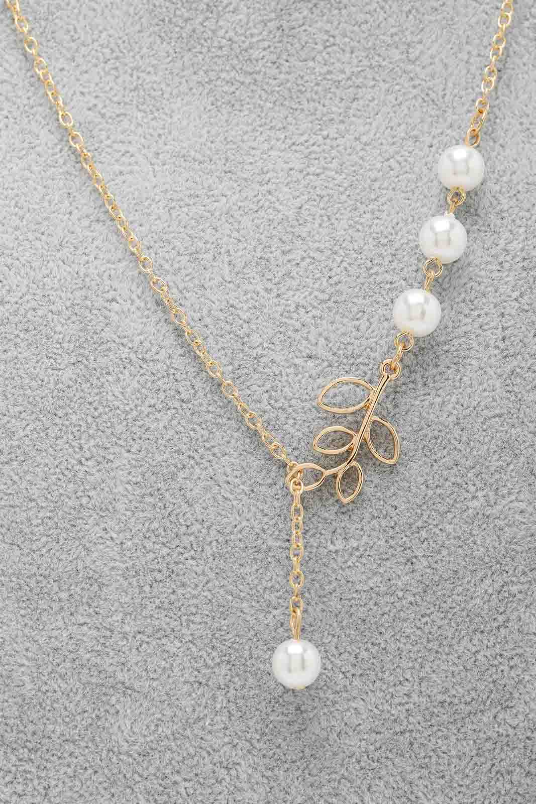 Redtag-Necklace-Category:Jewellery,-Colour:Assorted,-Dept:Ladieswear,-Filter:Women's-Accessories,-LEC-Jewellery,-New-In,-New-In-Women-ACC,-Non-Sale,-Section:Women,-W22B-Women-