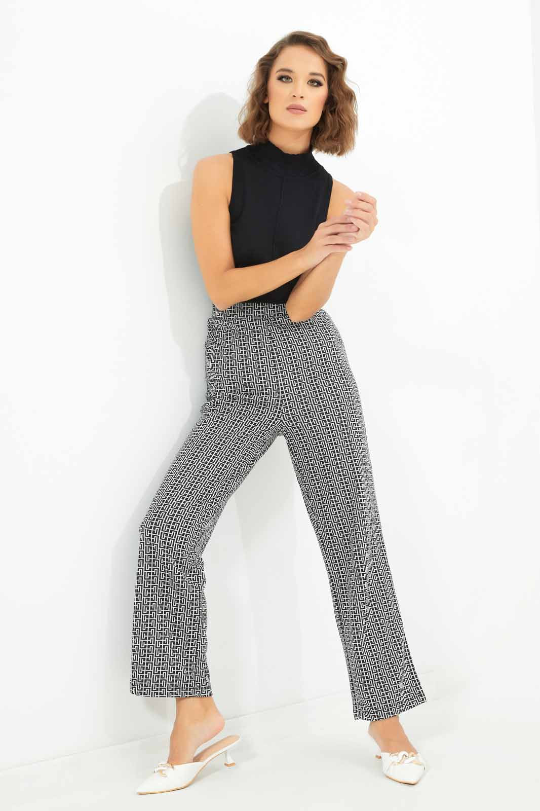 Redtag-Women-Black-Printed-Pant-Category:Trousers,-Colour:Black,-Deals:New-In,-Dept:Ladieswear,-Filter:Women's-Clothing,-LDC,-LDC-Trousers,-New-In-LDC-APL,-Non-Sale,-S23A,-Section:Women-Women's-