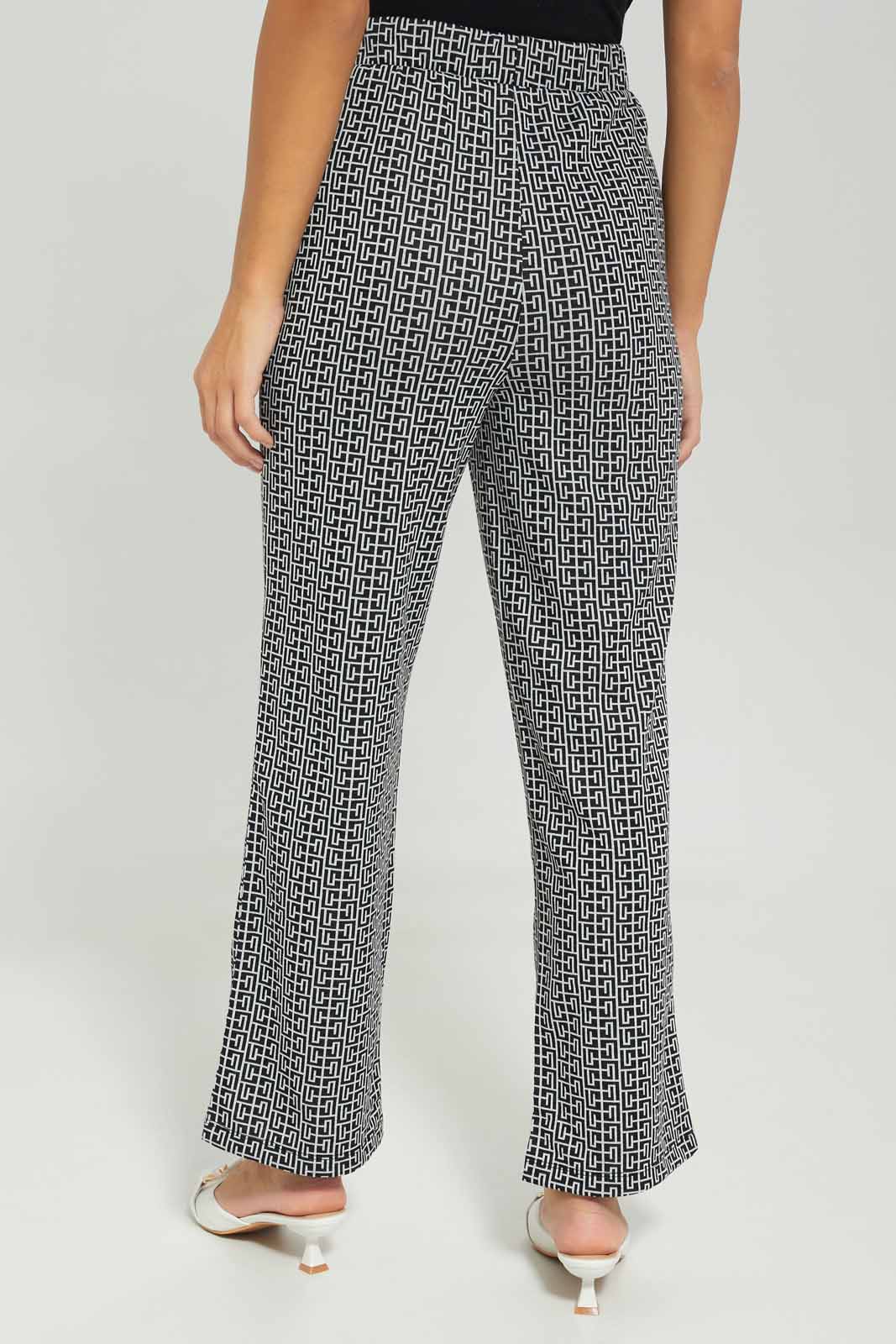 Redtag-Women-Black-Printed-Pant-Category:Trousers,-Colour:Black,-Deals:New-In,-Dept:Ladieswear,-Filter:Women's-Clothing,-LDC,-LDC-Trousers,-New-In-LDC-APL,-Non-Sale,-S23A,-Section:Women-Women's-