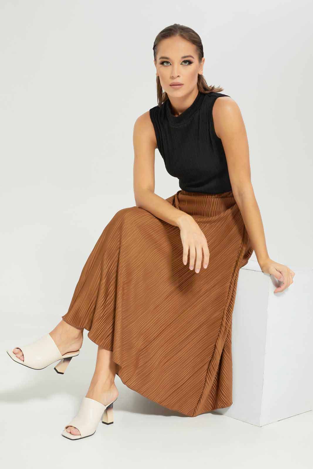 Redtag-Women-Black-Sleeveless-Top-Category:Tops,-Colour:Black,-Deals:New-In,-Dept:Ladieswear,-Filter:Women's-Clothing,-LDC,-LDC-Tops,-New-In-LDC-APL,-Non-Sale,-S23A,-Section:Women-Women's-