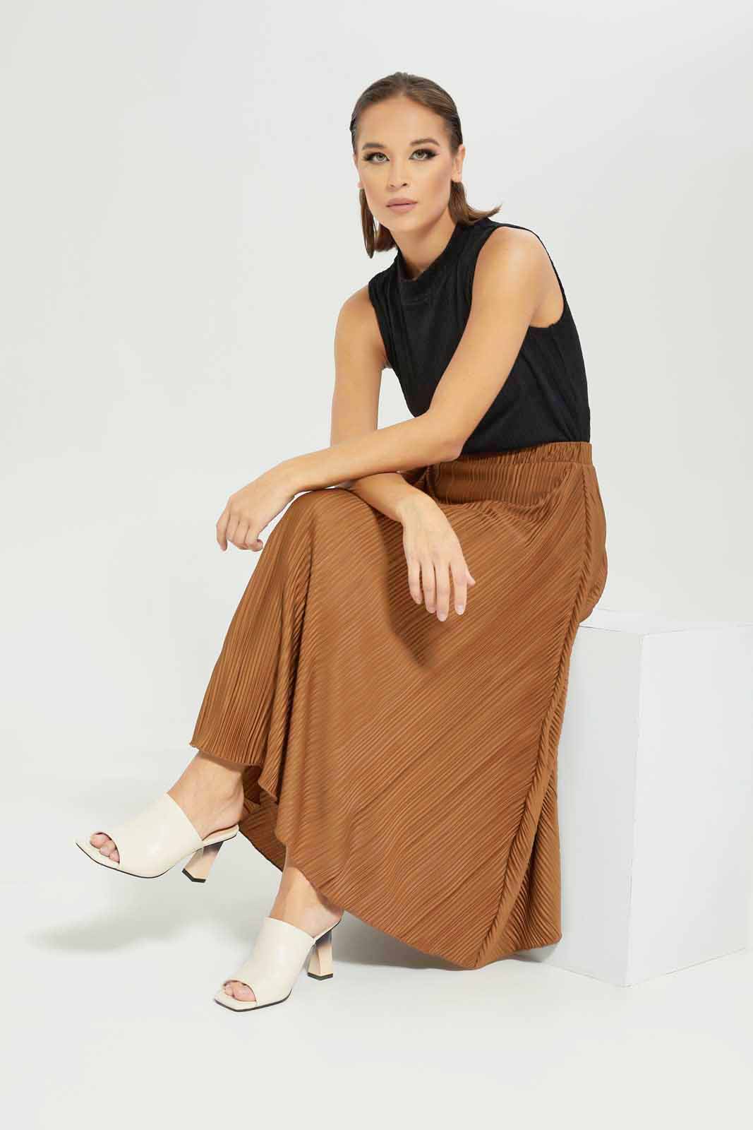 Redtag-Women-Black-Sleeveless-Top-Category:Tops,-Colour:Black,-Deals:New-In,-Dept:Ladieswear,-Filter:Women's-Clothing,-LDC,-LDC-Tops,-New-In-LDC-APL,-Non-Sale,-S23A,-Section:Women-Women's-