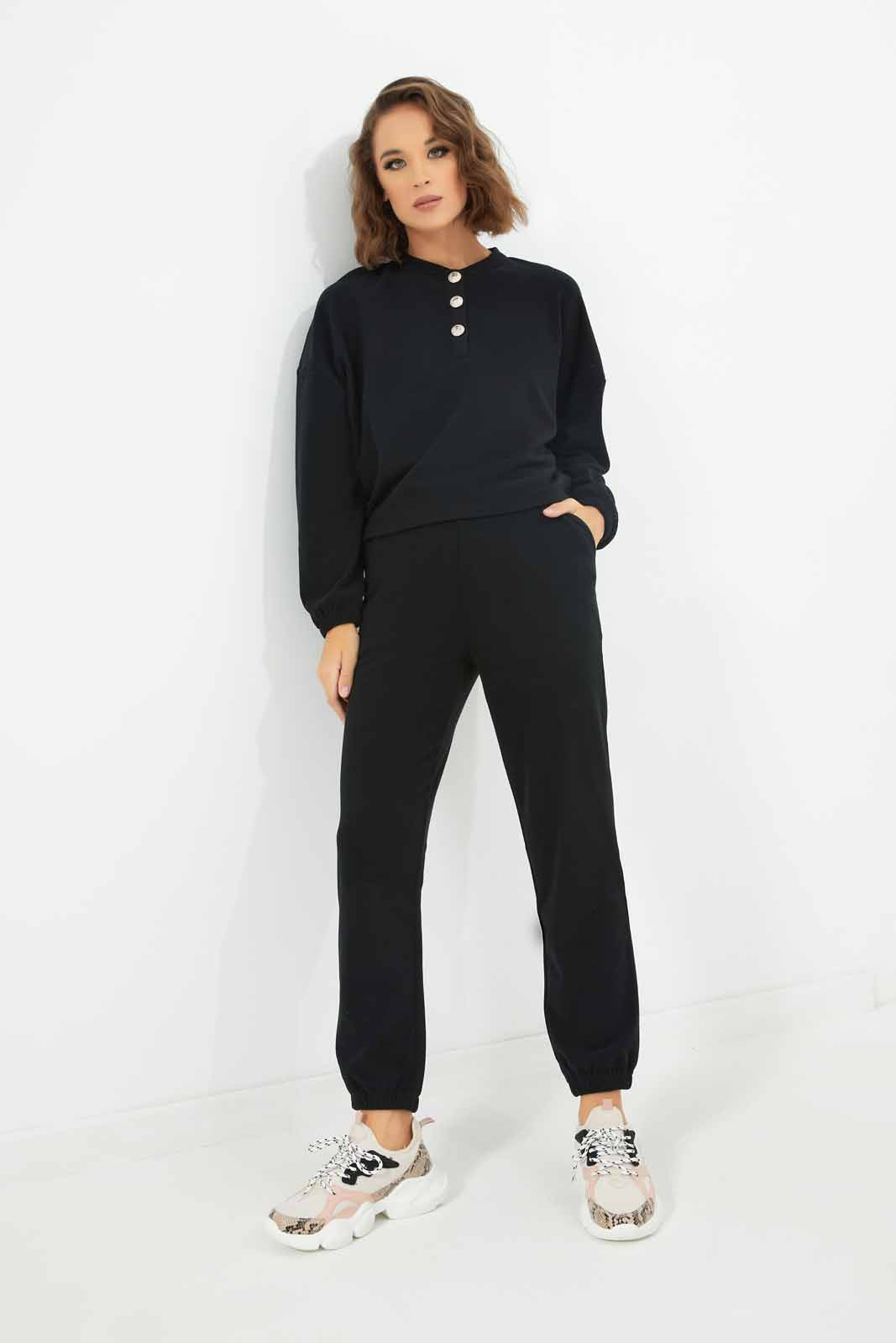 Redtag-Women-Black-Sweatshirt-Category:Sweatshirts,-Colour:Black,-Deals:New-In,-Dept:Ladieswear,-Filter:Women's-Clothing,-LDC,-LDC-Sweatshirts,-New-In-LDC-APL,-Non-Sale,-S23A,-Section:Women-Women's-