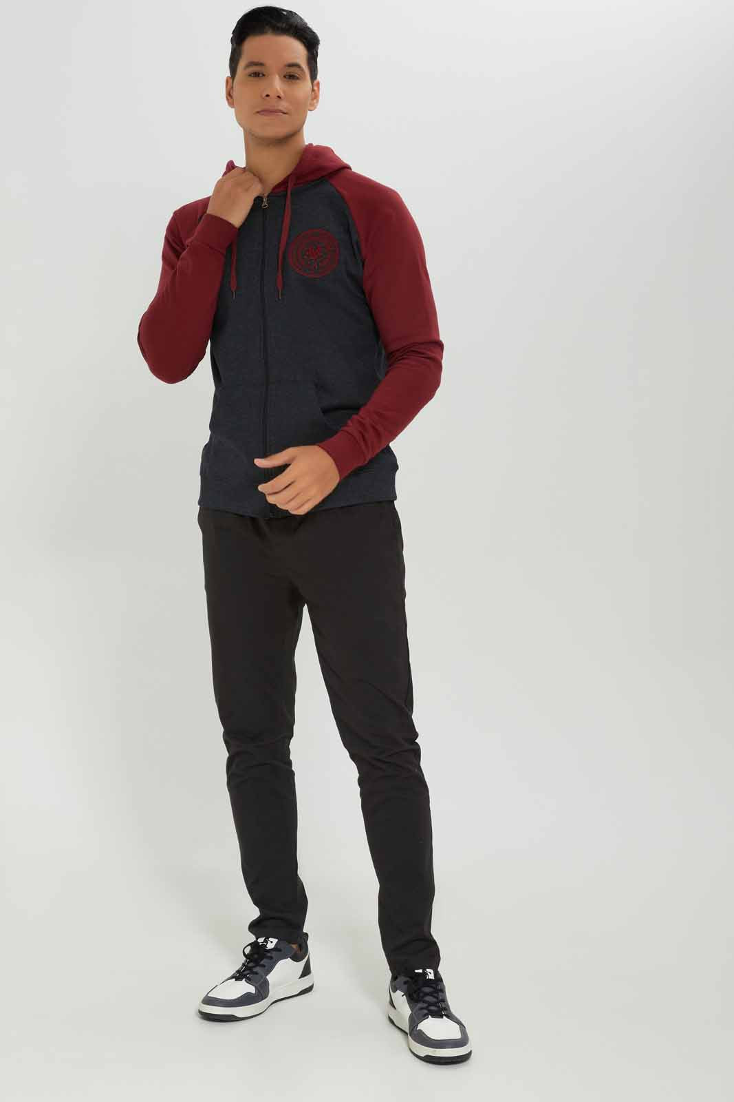 Redtag-Men-Charcoal-/-Burgandy-Reglan-Sleeve-Sweatshirt-Category:Sweatshirts,-Colour:Charcoal,-Deals:New-In,-Dept:Menswear,-Filter:Men's-Clothing,-Men-Sweatshirts,-New-In-Men-APL,-Non-Sale,-S23A,-Section:Men,-TBL-Men's-
