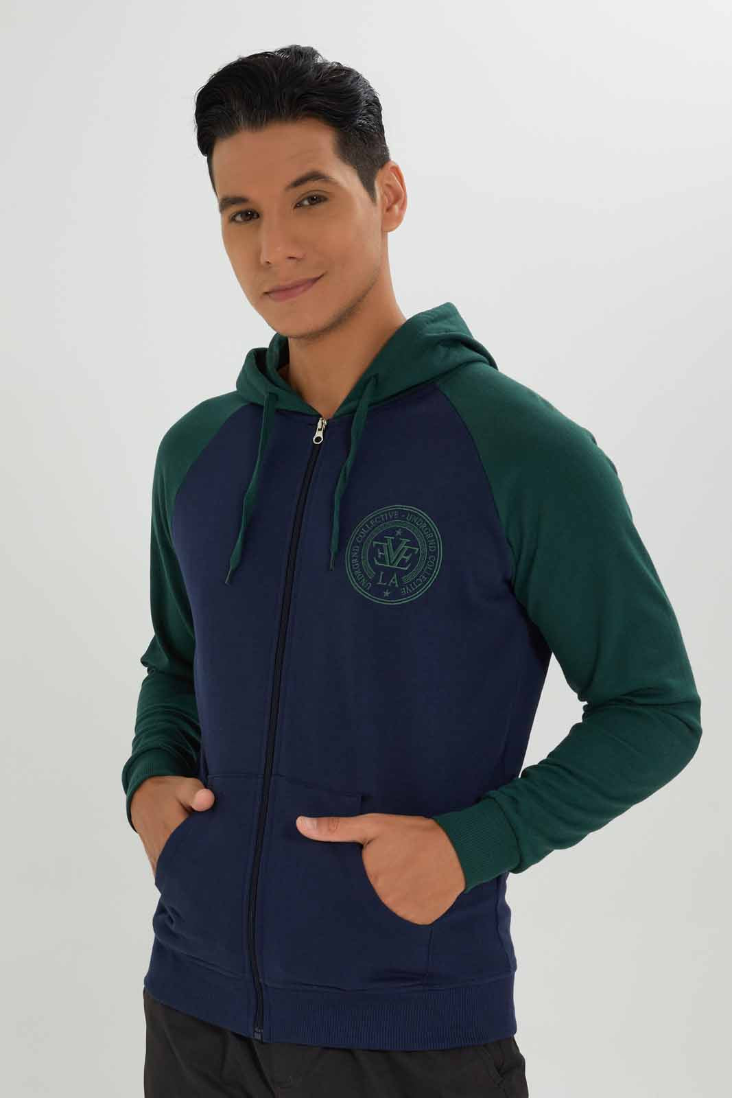 Redtag-Men-Navy-/-Teal-Reglan-Sleeve-Sweatshirt-Category:Sweatshirts,-Colour:Navy,-Deals:New-In,-Dept:Menswear,-Filter:Men's-Clothing,-Men-Sweatshirts,-New-In-Men-APL,-Non-Sale,-S23A,-Section:Men,-TBL-Men's-