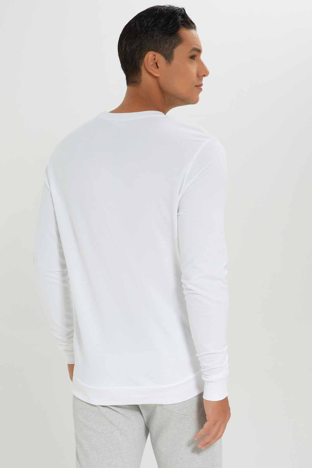 Redtag-Men-White-Naruto-Sweatshirt-Category:Sweatshirts,-Colour:White,-Deals:New-In,-Dept:Menswear,-Filter:Men's-Clothing,-Men-Sweatshirts,-New-In-Men-APL,-Non-Sale,-S23A,-Section:Men,-TBL-Men's-