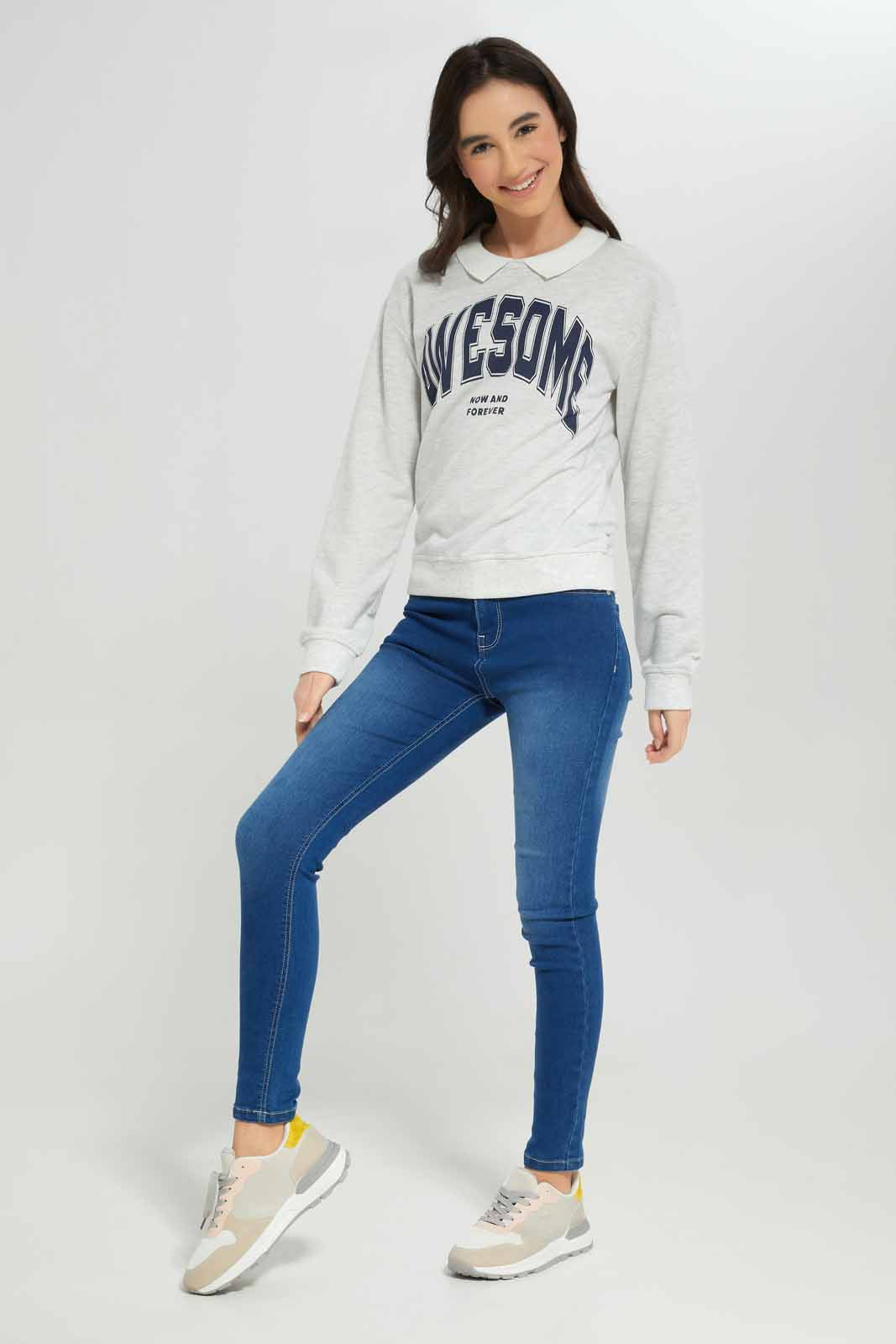 Redtag-Girls-Grey-Melange-Collared-Sweatshirts-Category:Sweatshirts,-Colour:Grey,-Deals:New-In,-Dept:Girls,-Filter:Senior-Girls-(8-to-14-Yrs),-GSR-Sweatshirts,-New-In-GSR-APL,-Non-Sale,-S23A,-Section:Girls-(0-to-14Yrs),-TBL-Senior-Girls-9 to 14 Years