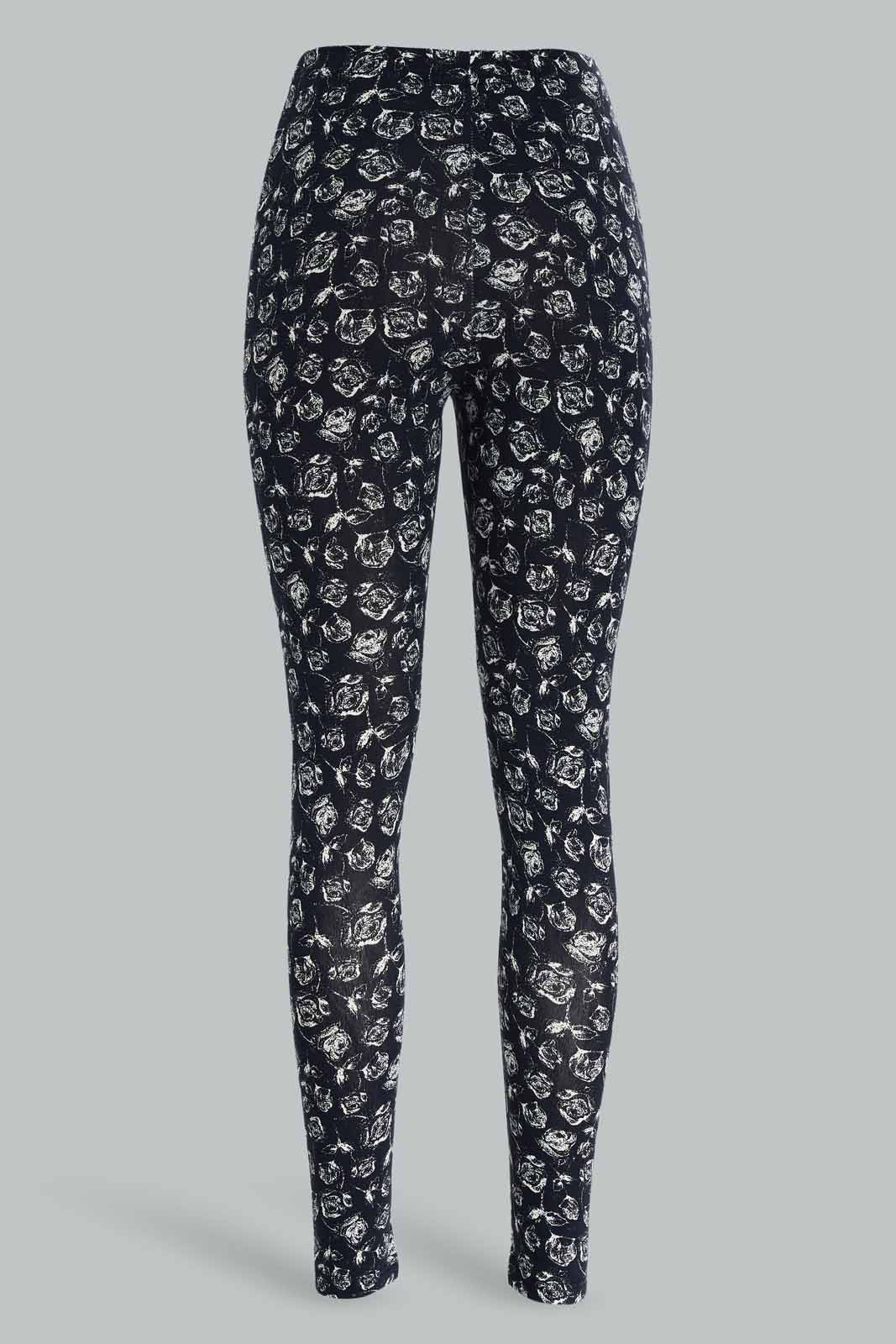 Redtag-Women-Allover-Print-Skinny-Leggings-Category:Leggings,-Colour:Assorted,-Deals:New-In,-Dept:Ladieswear,-Filter:Women's-Clothing,-New-In-Women-APL,-Non-Sale,-S23A,-Section:Women,-TBL,-Women-Leggings-Women's-