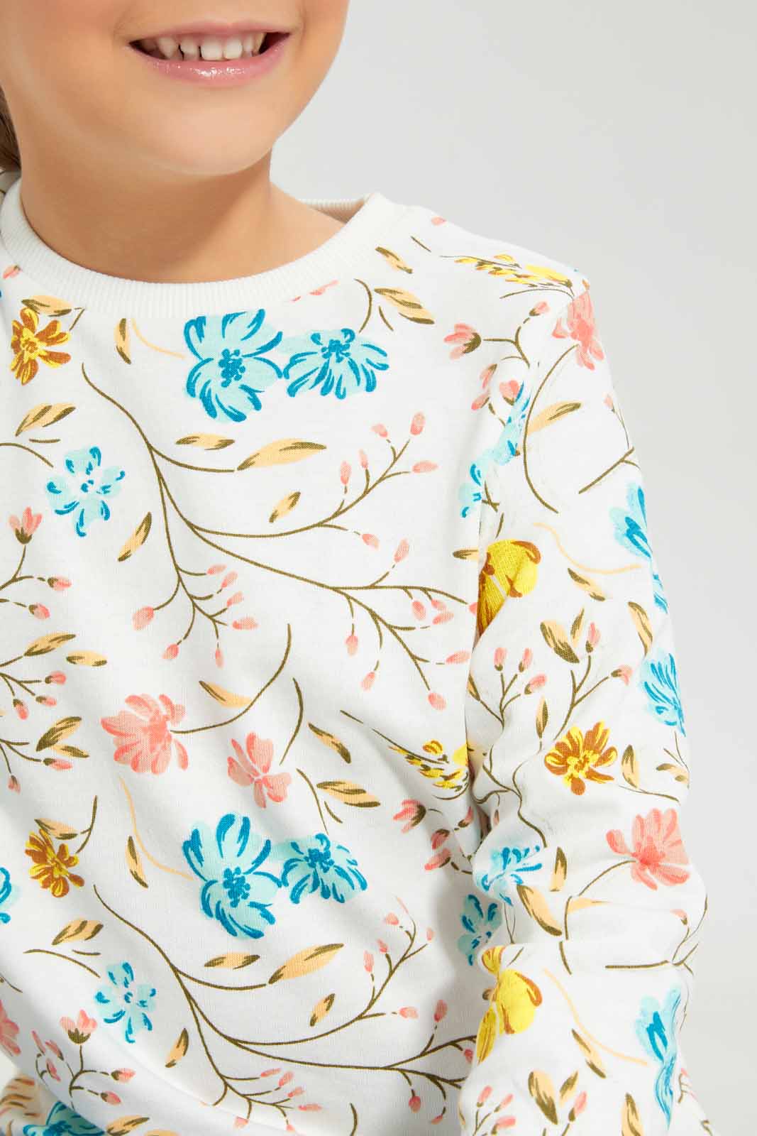 Redtag-Girls-White-Floral-Sweat-Tee-Category:T-Shirts,-Colour:Cream,-Deals:New-In,-Dept:Girls,-Filter:Girls-(2-to-8-Yrs),-GIR-T-Shirts,-New-In-GIR-APL,-Non-Sale,-S23A,-Section:Girls-(0-to-14Yrs),-TBL-Girls-2 to 8 Years