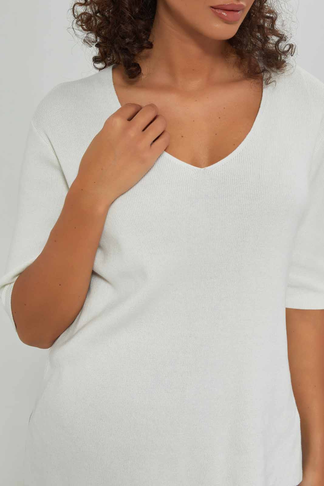 Redtag-Women-Ivory-Short-Sleeve-V-Neck-Pullover-Category:Pullovers,-Colour:Ivory,-Deals:New-In,-Dept:Ladieswear,-Filter:Women's-Clothing,-New-In-Women-APL,-Non-Sale,-S23A,-Section:Women,-Women-Pullovers-Women's-