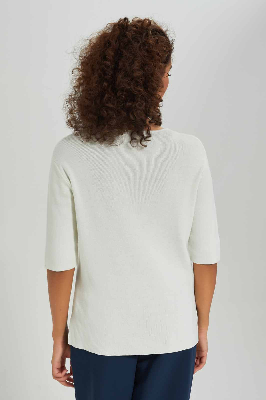 Redtag-Women-Ivory-Short-Sleeve-V-Neck-Pullover-Category:Pullovers,-Colour:Ivory,-Deals:New-In,-Dept:Ladieswear,-Filter:Women's-Clothing,-New-In-Women-APL,-Non-Sale,-S23A,-Section:Women,-Women-Pullovers-Women's-