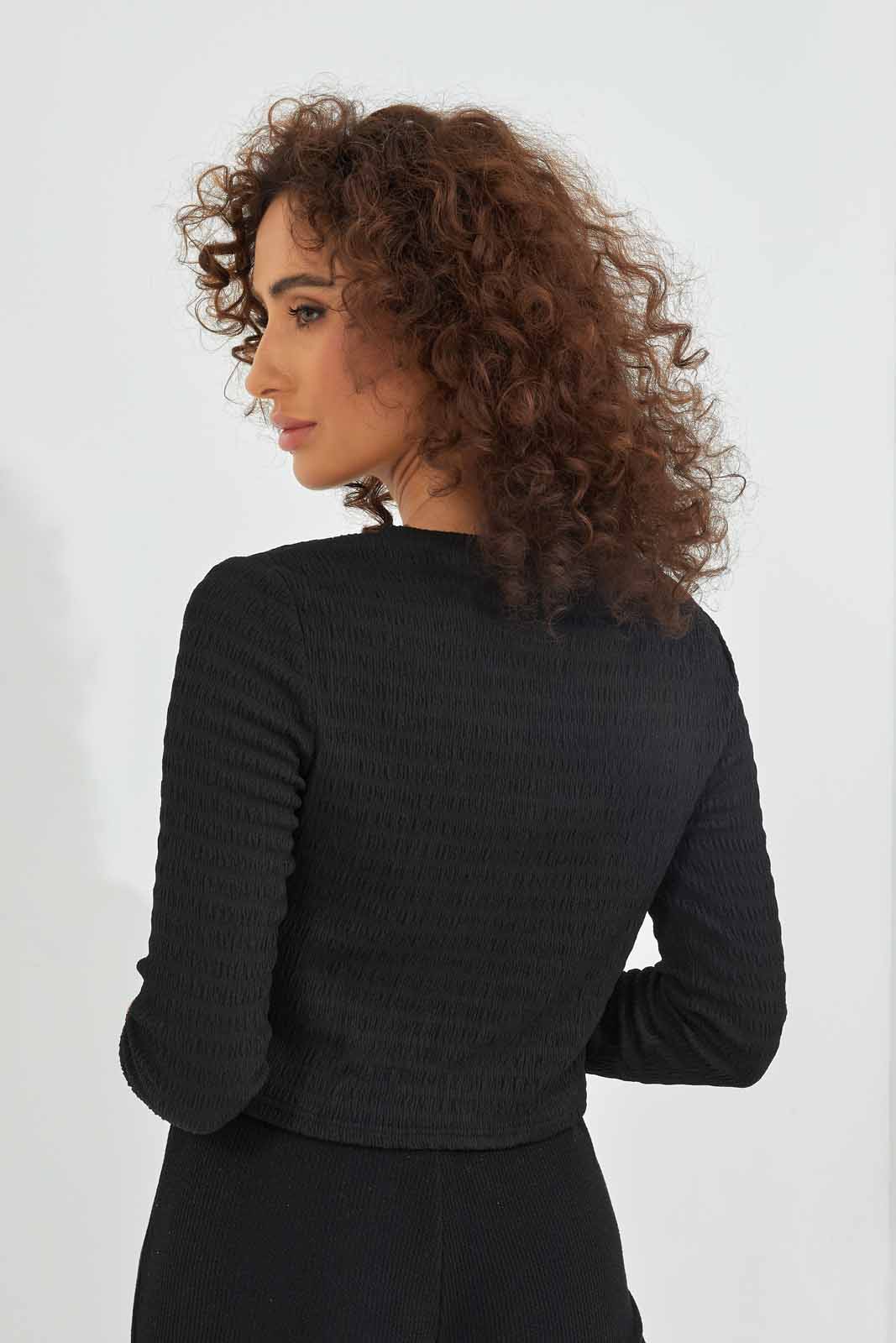 Redtag-Women-Black-Front-Button-Crinkle-Jersey-Cardigan-Category:Cardigans,-Colour:Black,-Deals:New-In,-Dept:Ladieswear,-Filter:Women's-Clothing,-New-In-Women-APL,-Non-Sale,-S23A,-Section:Women,-Women-Cardigans-Women's-